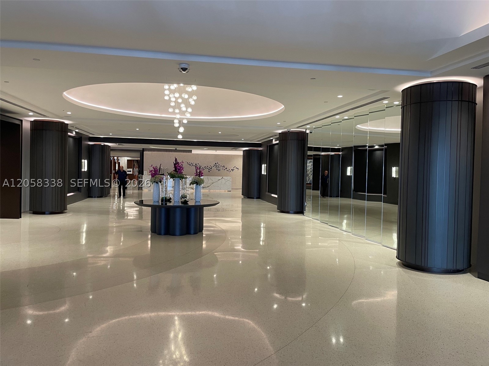 VENETIA CONDO - Residential