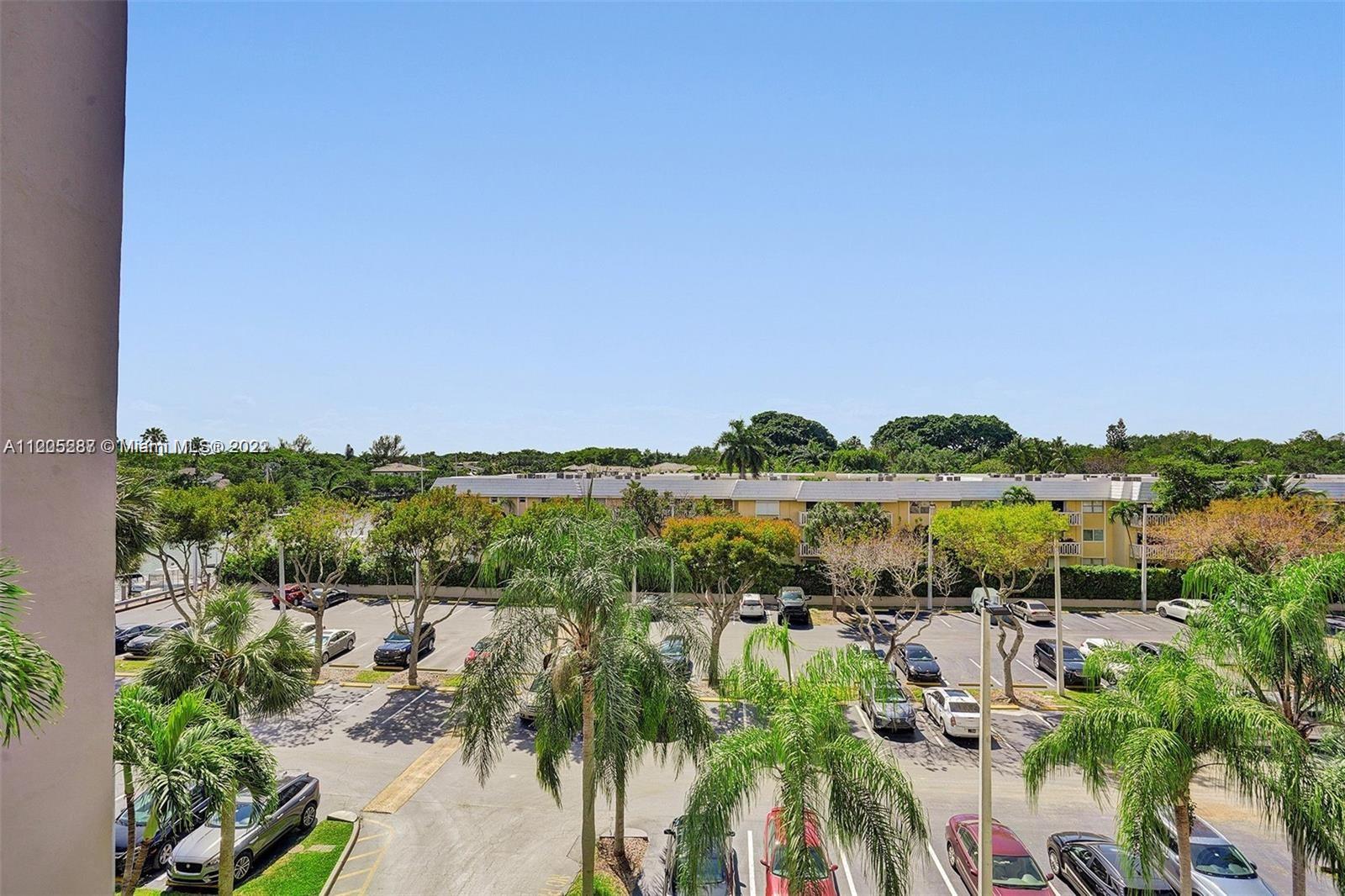 GABLES WATERWAY TOWERS CO - Residential Lease