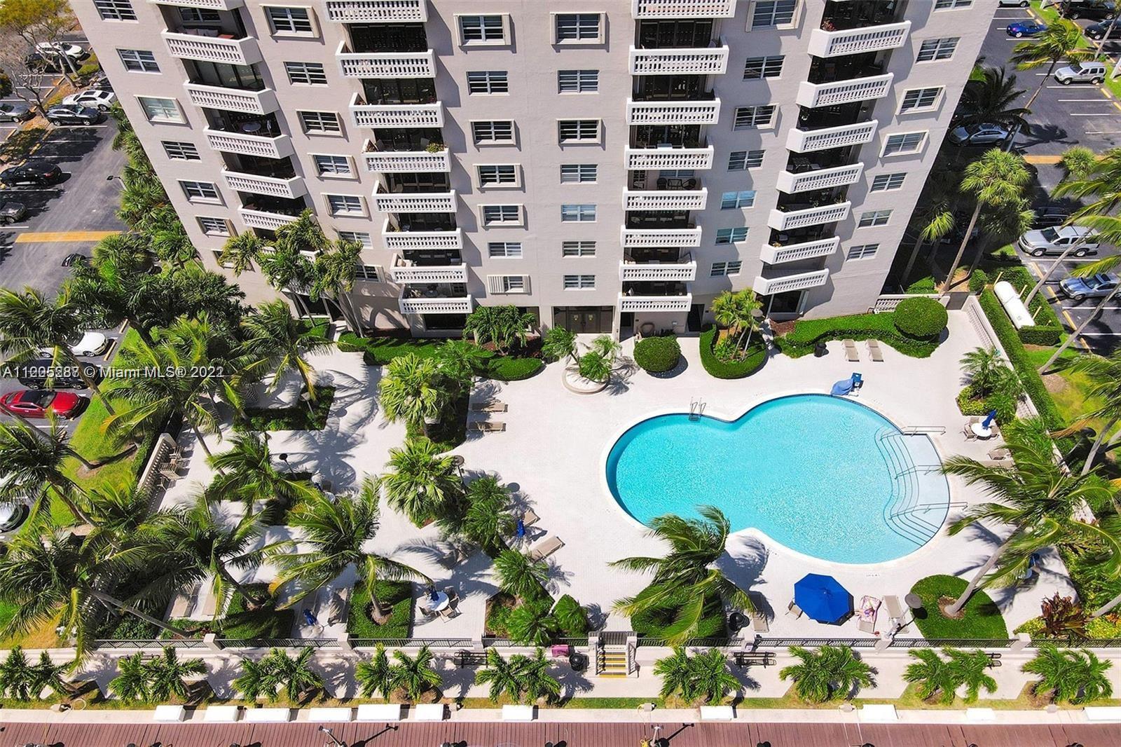 GABLES WATERWAY TOWERS CO - Residential Lease