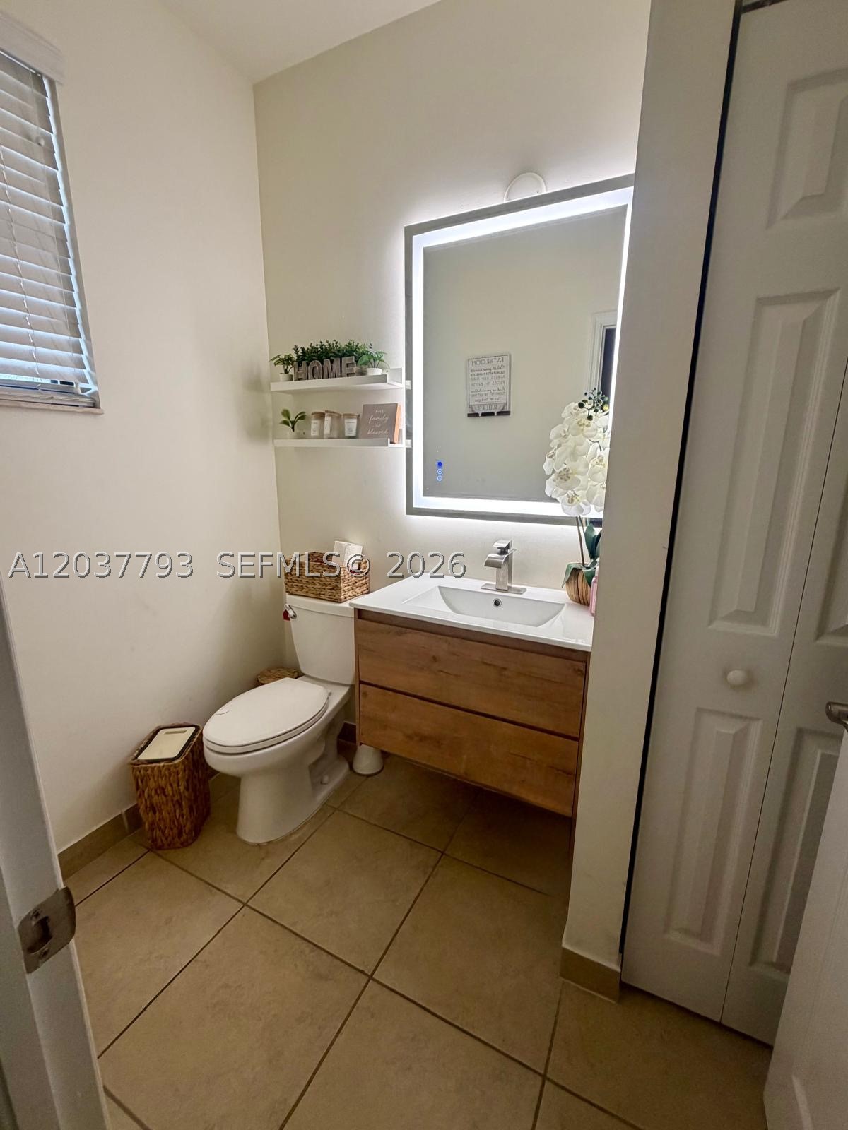 AQUABELLA SECTION ONE - Residential Lease