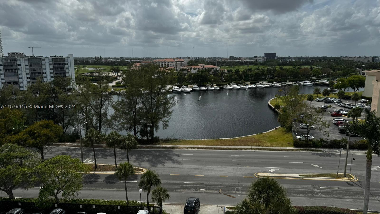 OLYMPUS CONDO PHASE - Residential