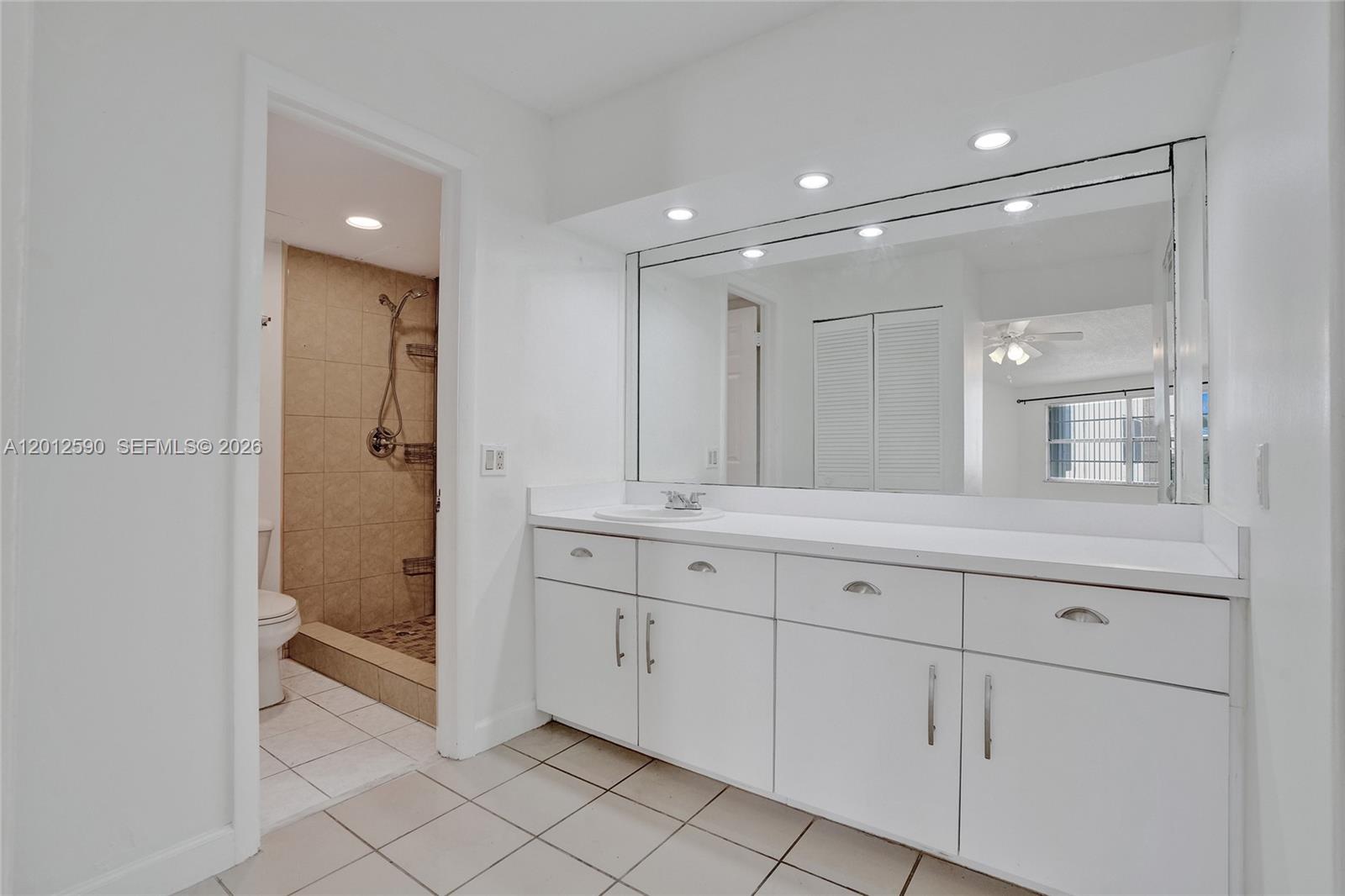 CYPRESS CLUB OF KENDALE C - Residential