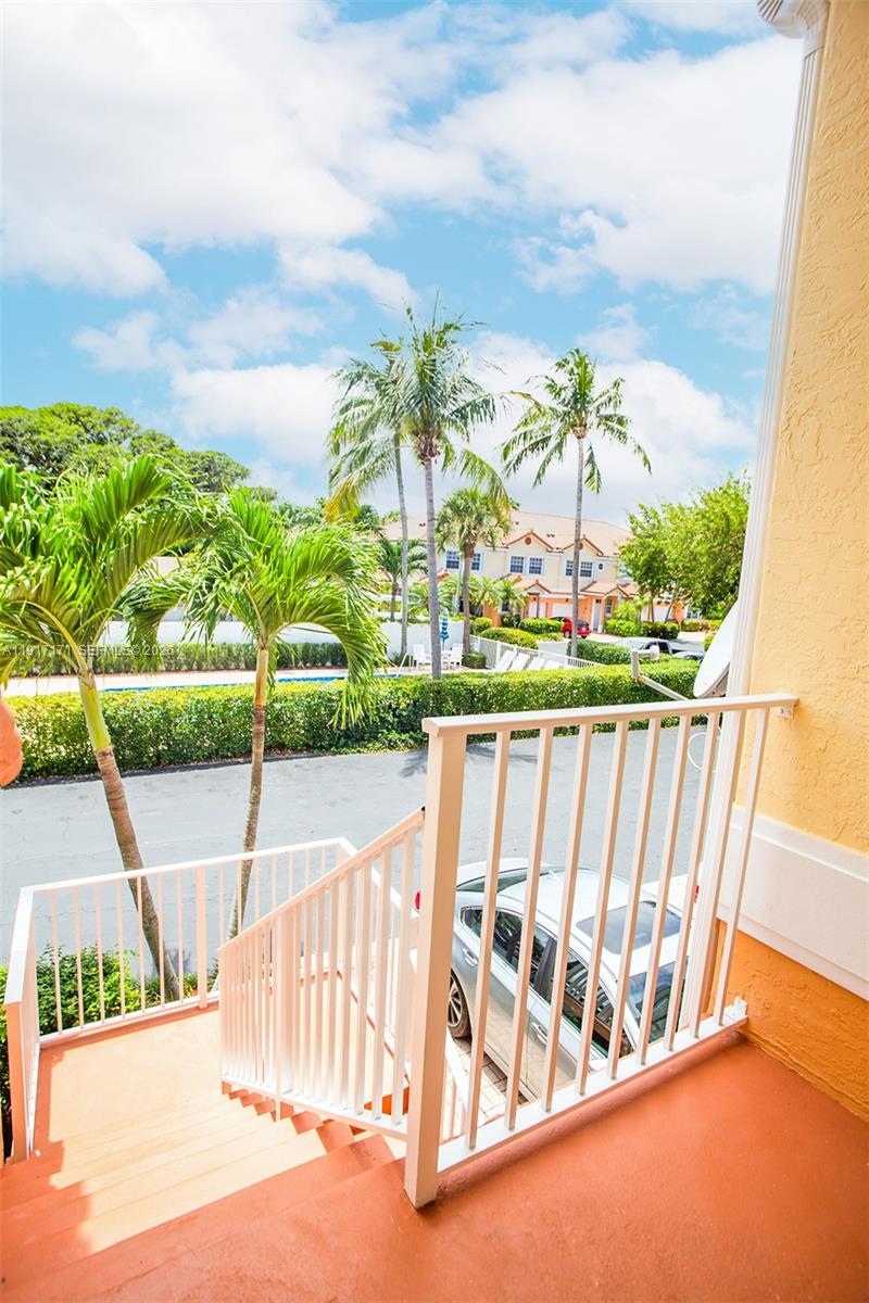 OCEAN VUE - Residential
