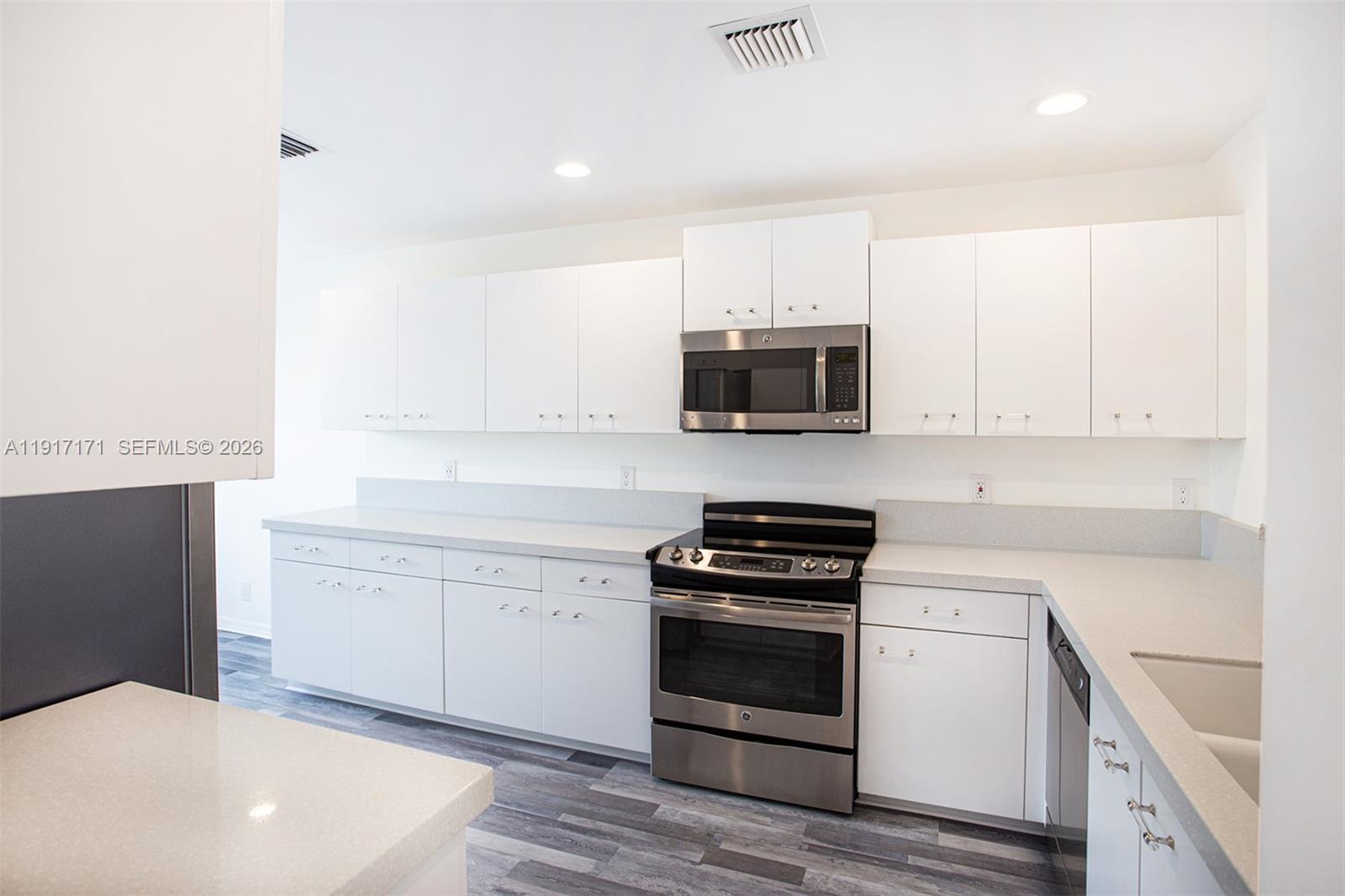 OCEAN VUE - Residential