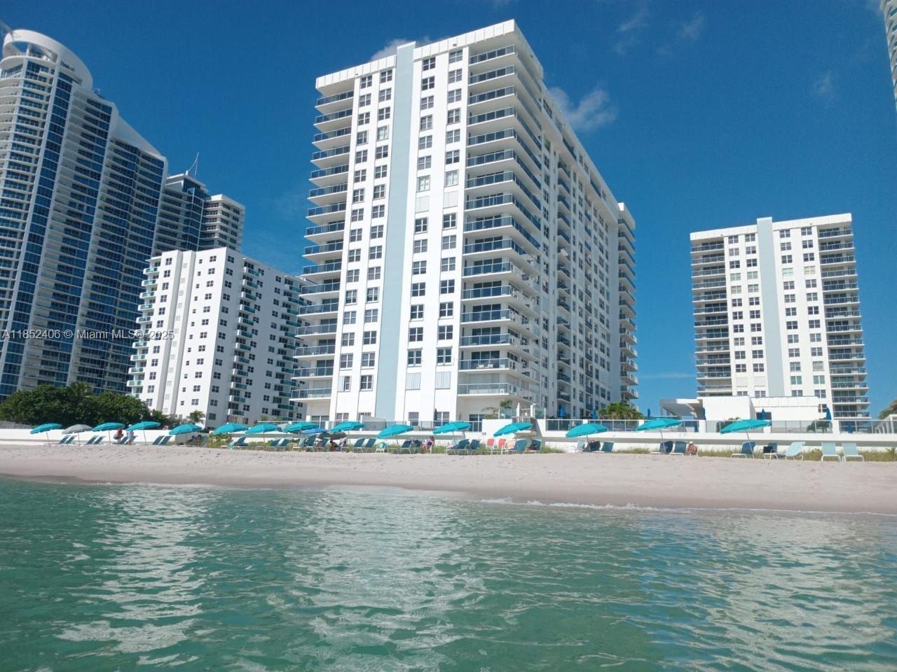 Aquarius Condo - Residential