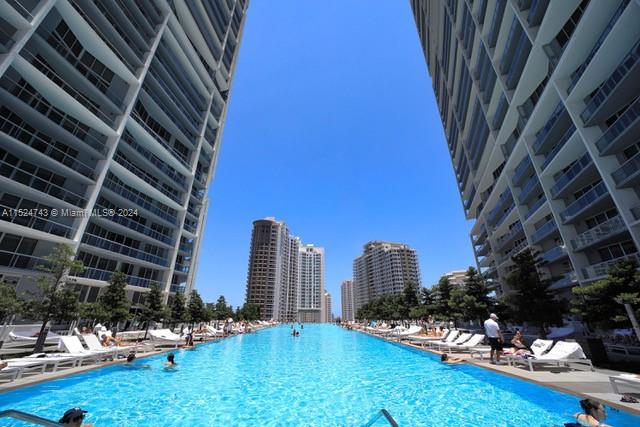 ICON BRICKELL CONDO NO 3 - Residential