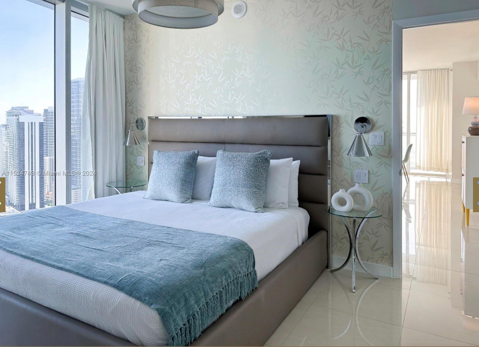ICON BRICKELL CONDO NO 3 - Residential