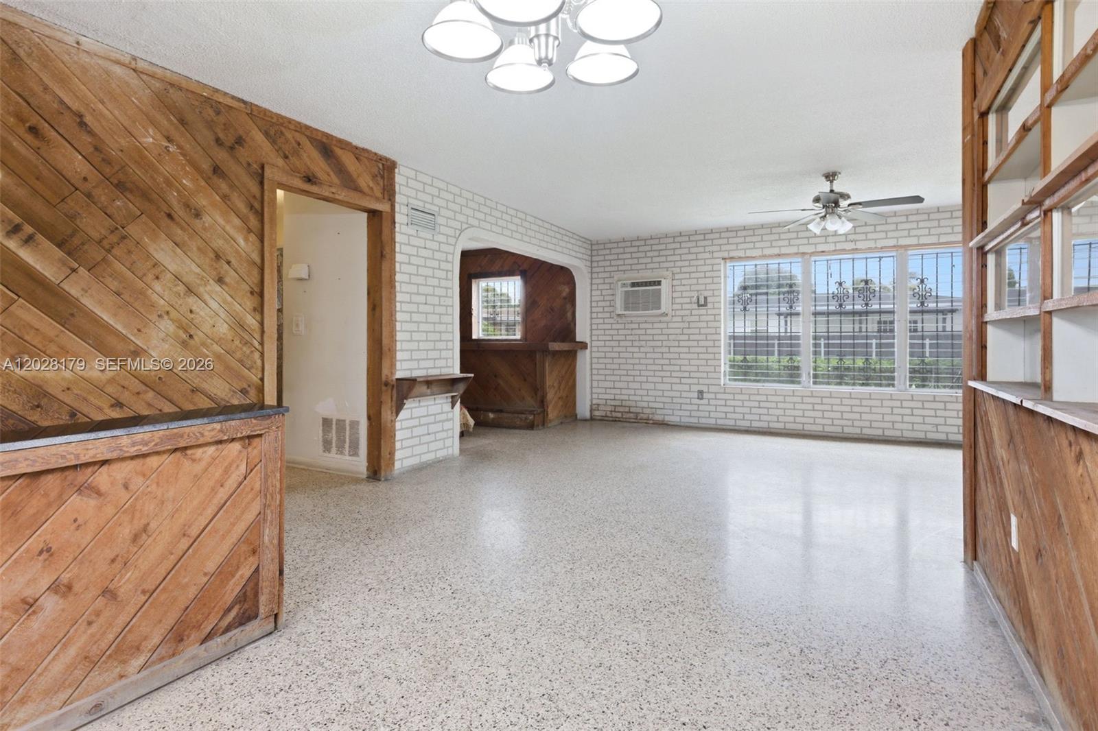 CAROL CITY 3RD ADDN - Residential