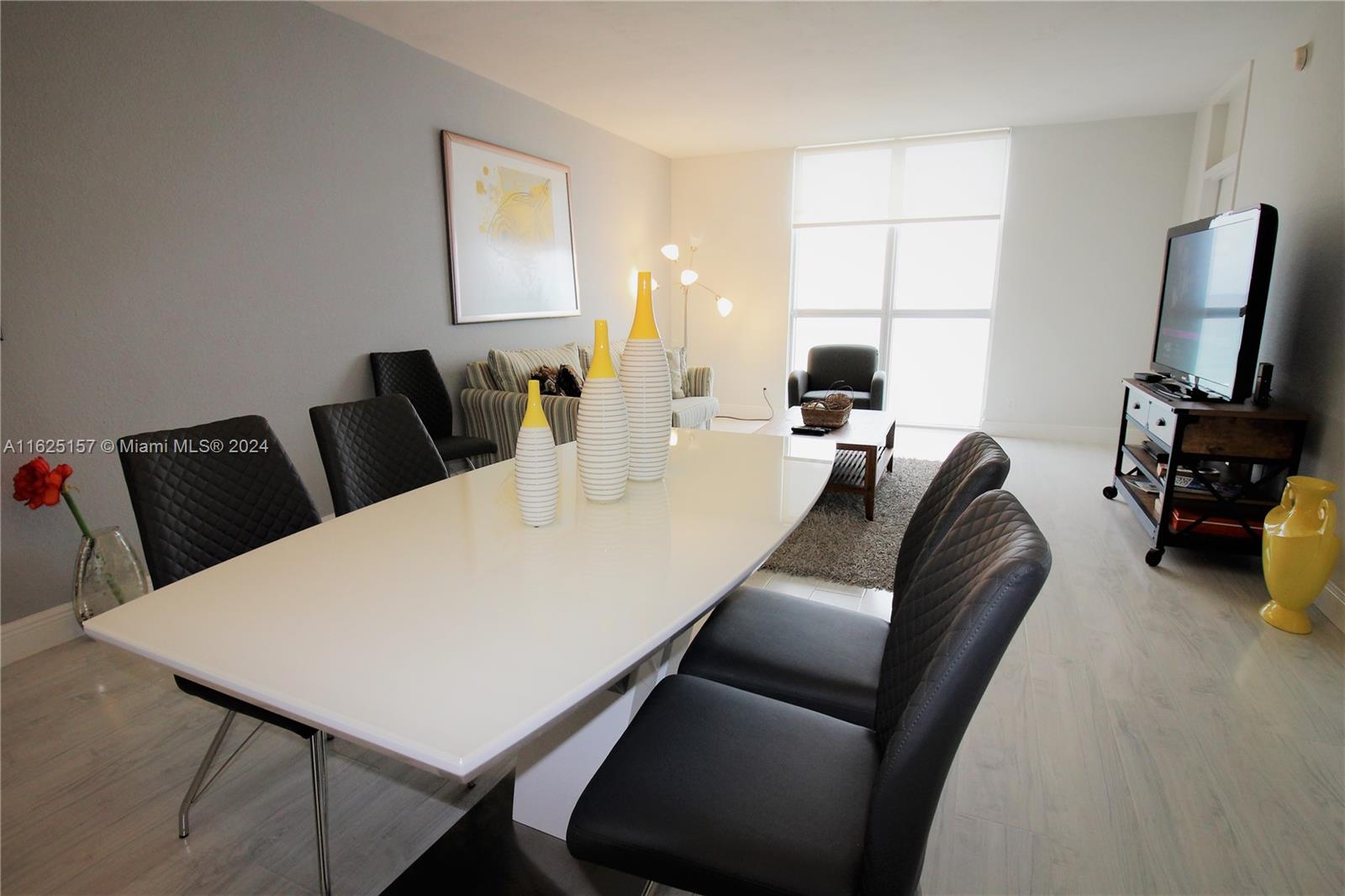 TIDES ON HOLLYWOOD BEACH - Residential