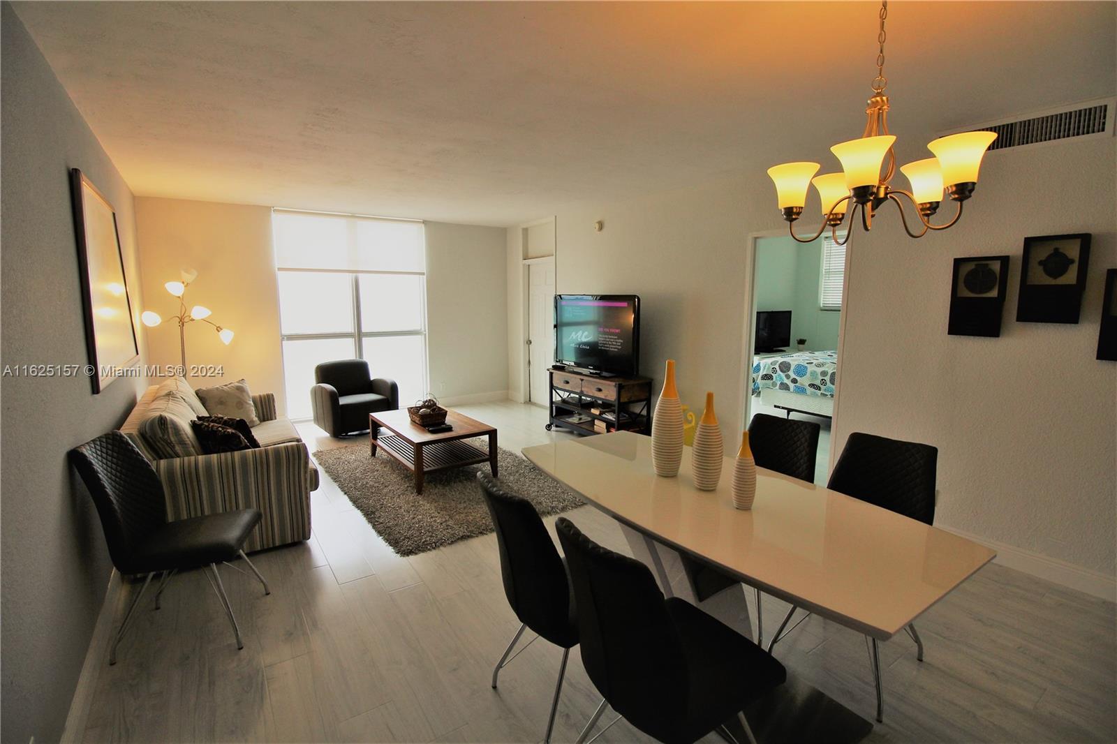 TIDES ON HOLLYWOOD BEACH - Residential