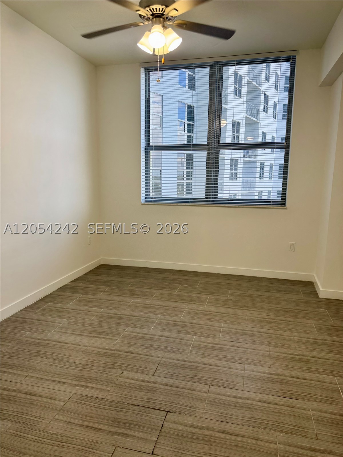 CIRC RESIDENCES - Residential Lease