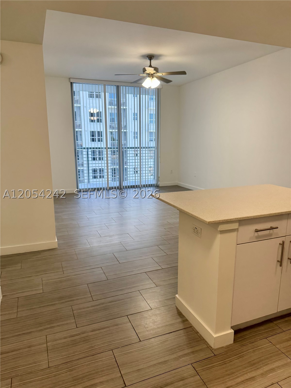 CIRC RESIDENCES - Residential Lease