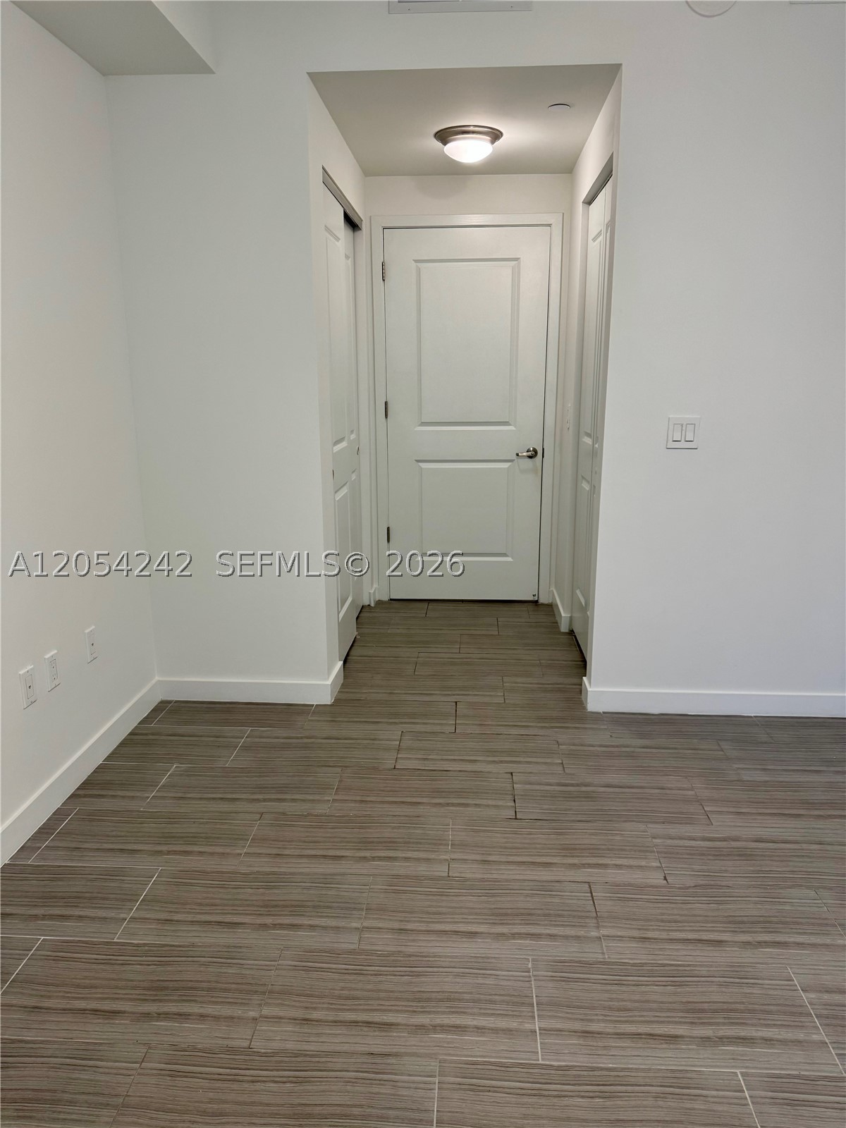 CIRC RESIDENCES - Residential Lease