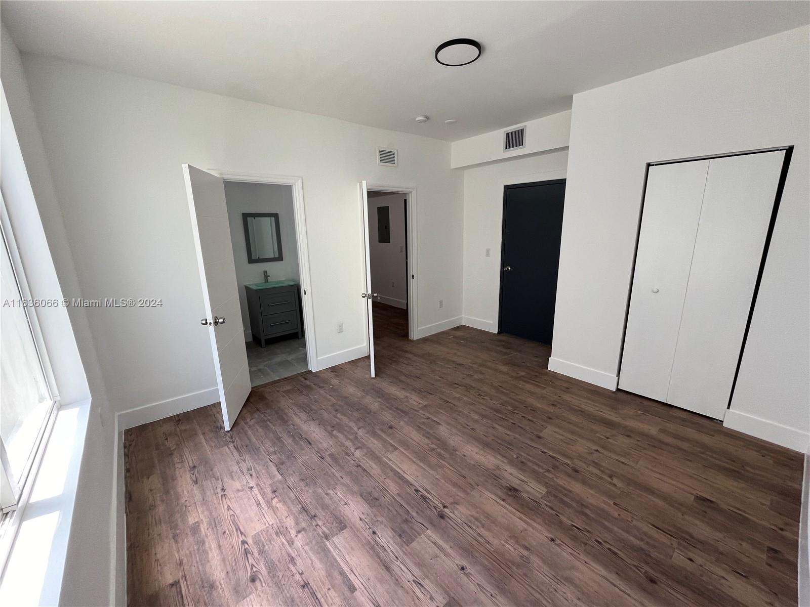 BRICKELL RIVERVIEW - Residential Lease