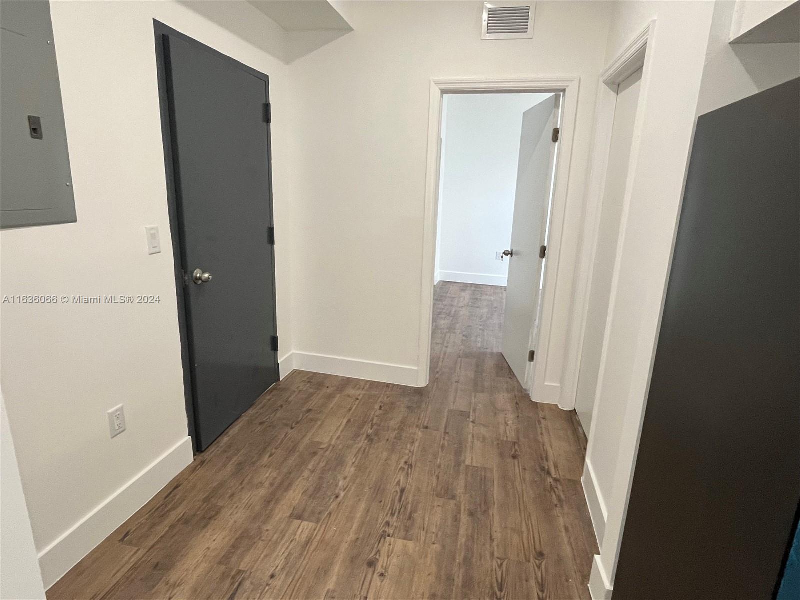 BRICKELL RIVERVIEW - Residential Lease