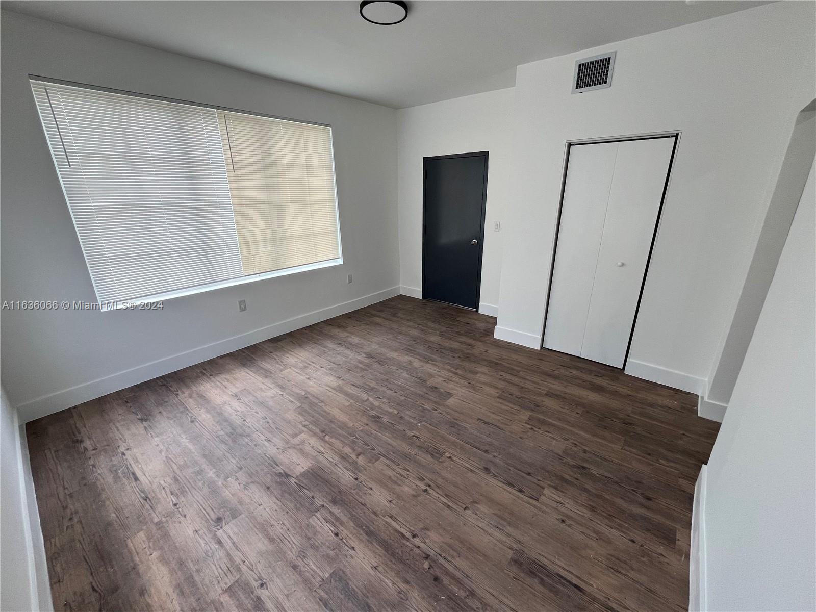 BRICKELL RIVERVIEW - Residential Lease