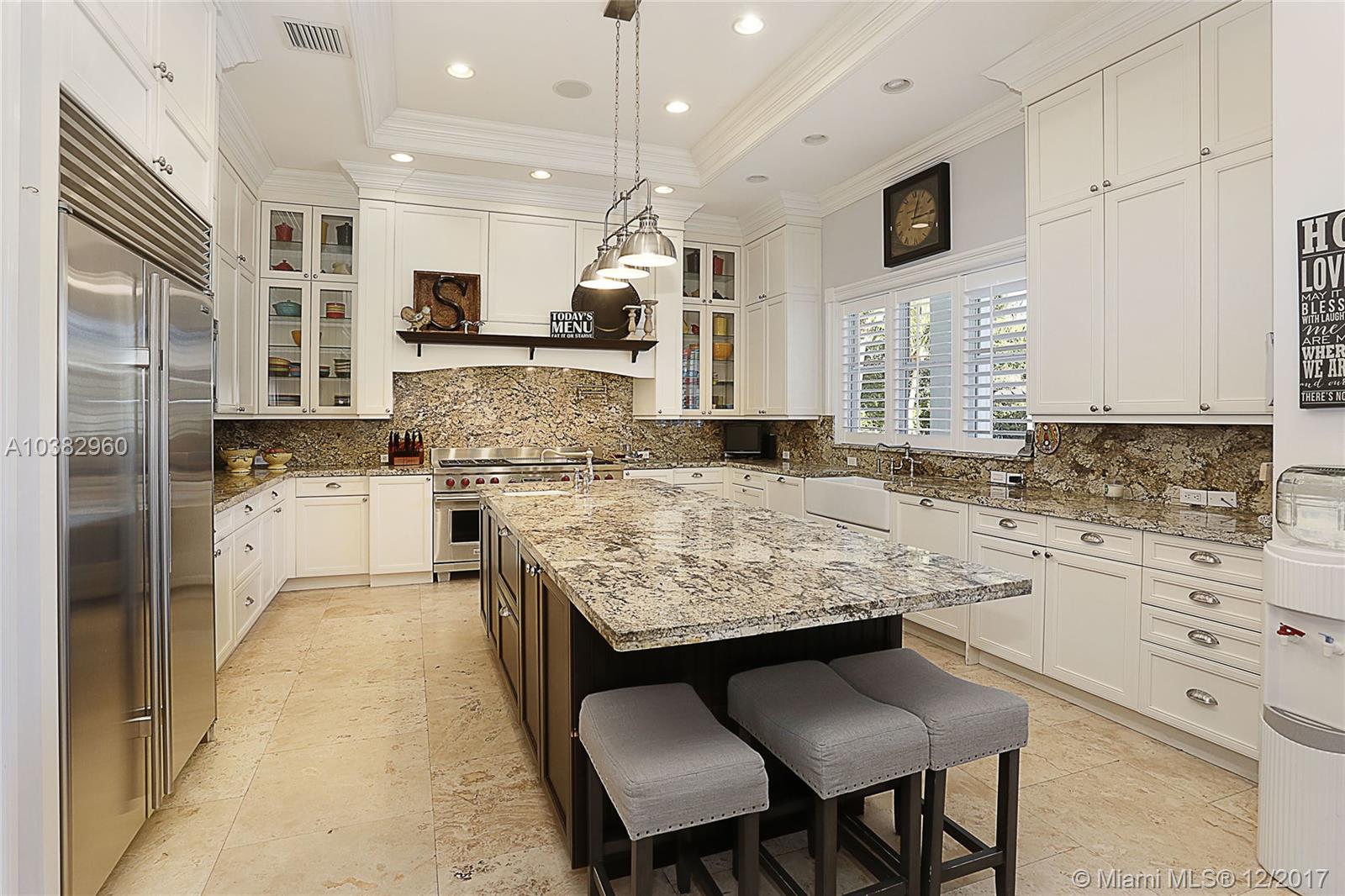 PINE ACRES ESTS - Residential