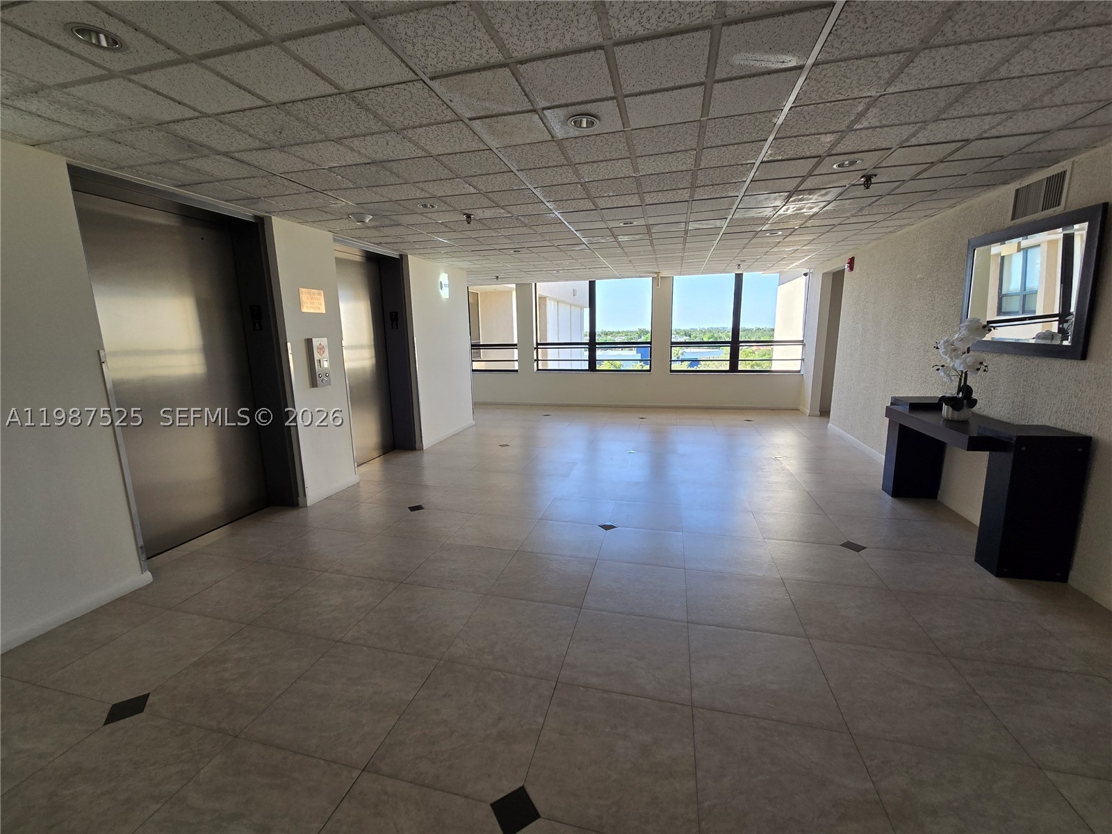CHANTILLY CONDO - Residential