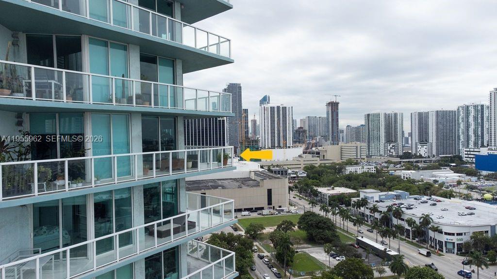 QUANTUM ON THE BAY CONDO - Residential