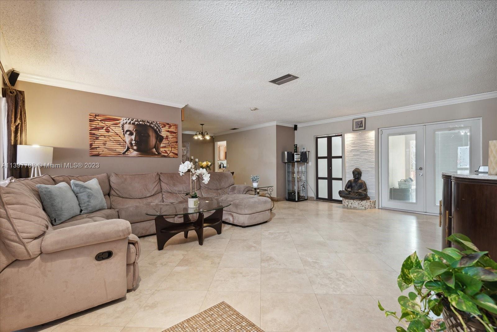 SUNRISE GOLF VILLAGE SEC - Residential