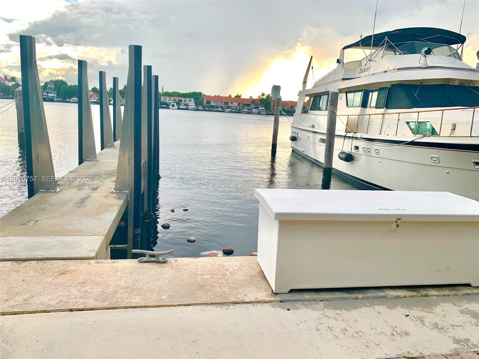 WATERWAYS MARINA CONDO - Land