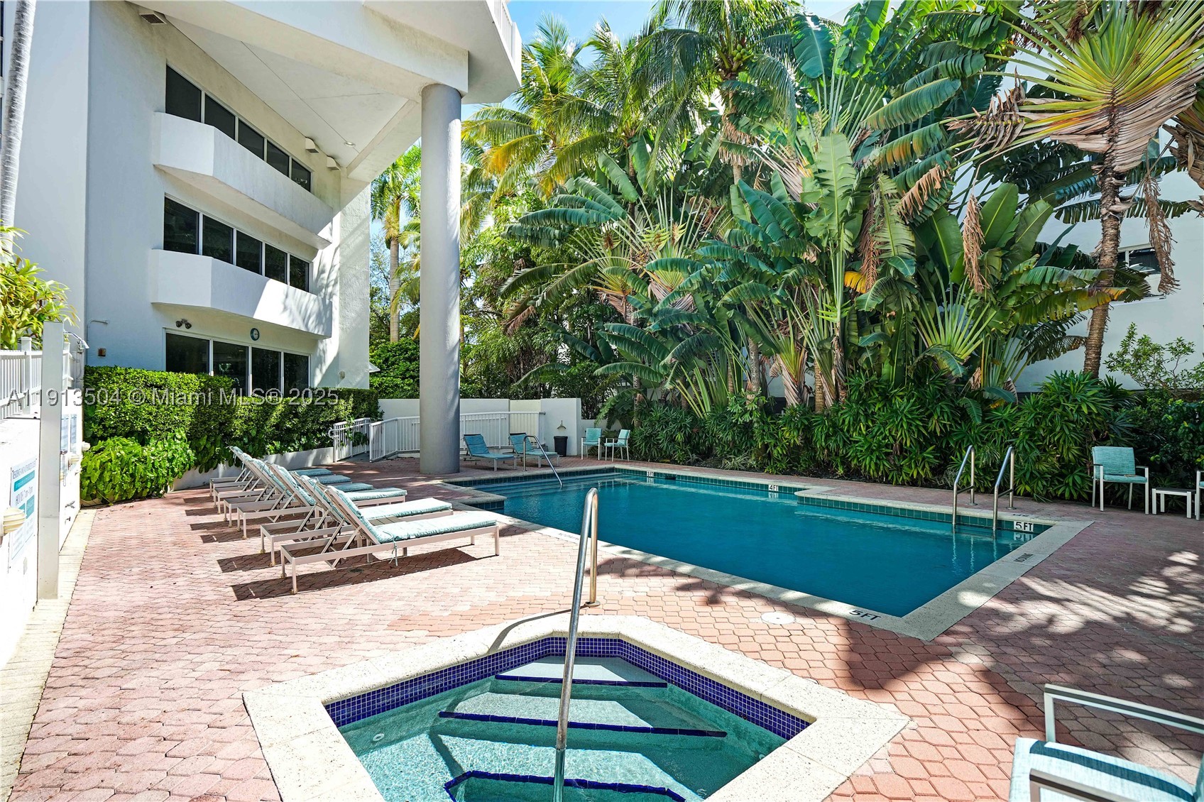 BAYVIEW PLAZA CONDO - Residential