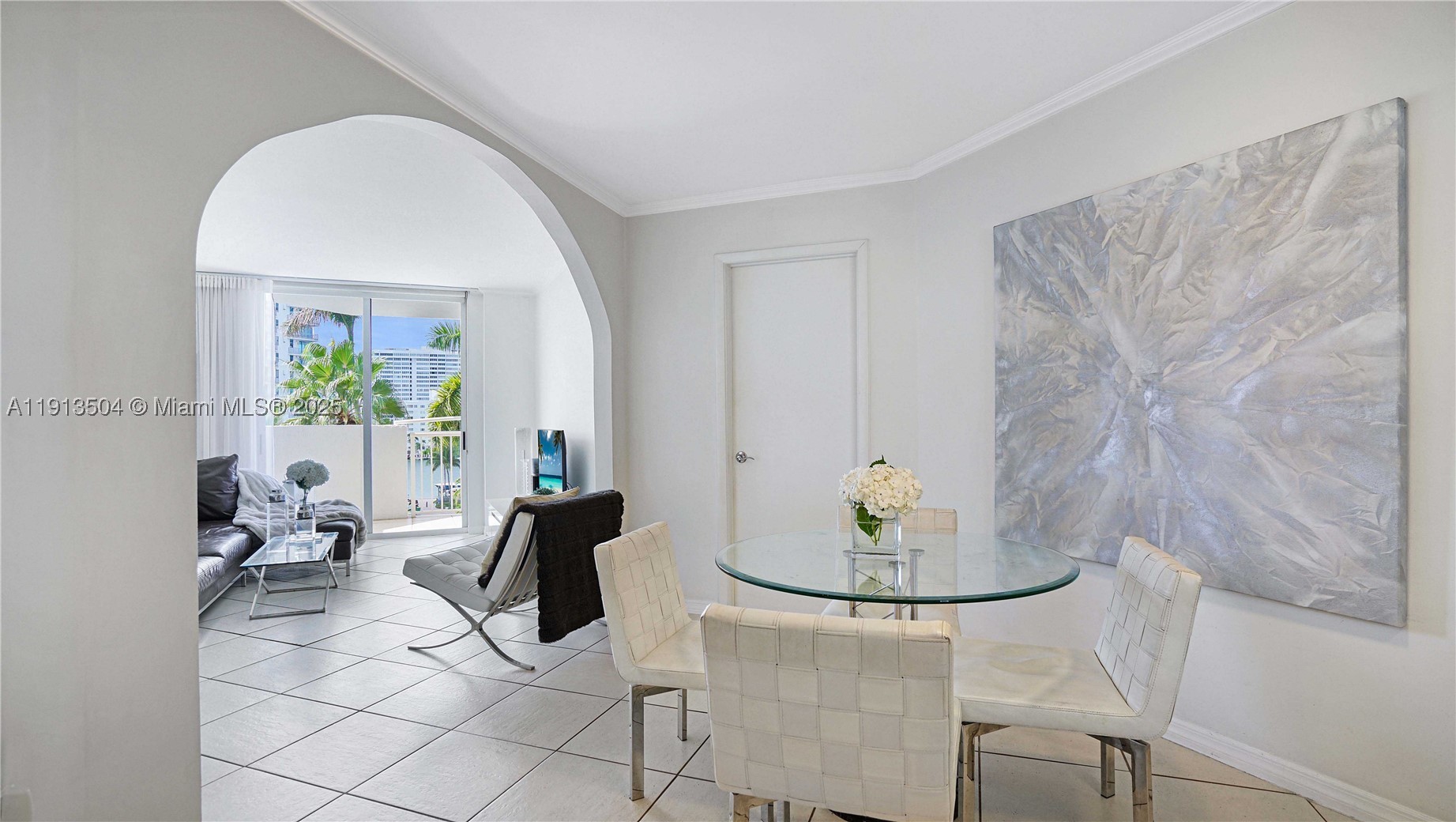 BAYVIEW PLAZA CONDO - Residential