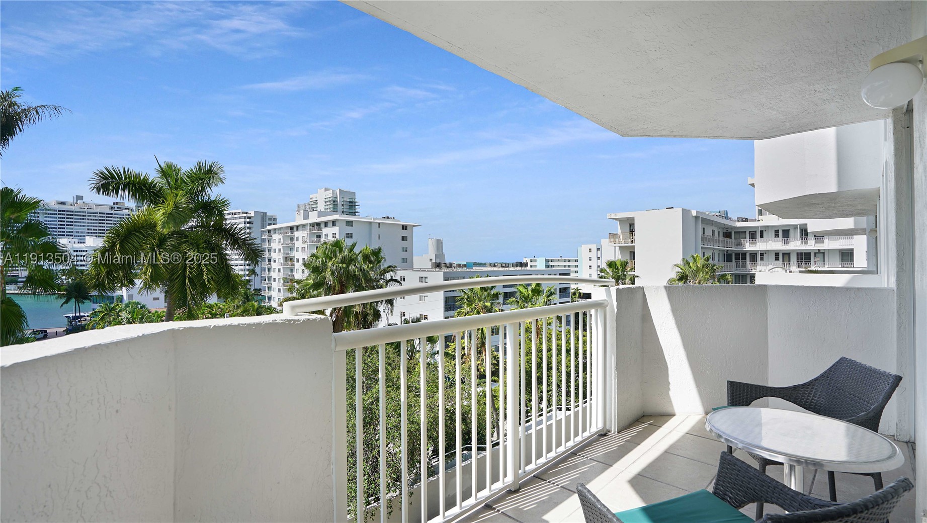 BAYVIEW PLAZA CONDO - Residential