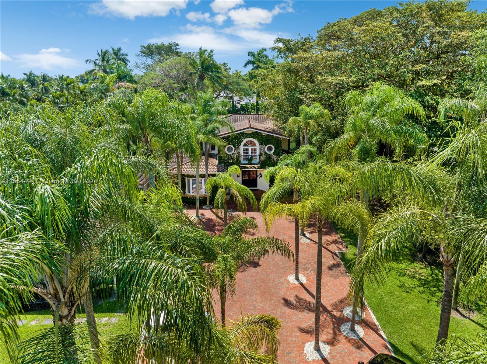 COCOA PLUM HEIGHTS SUB - Residential
