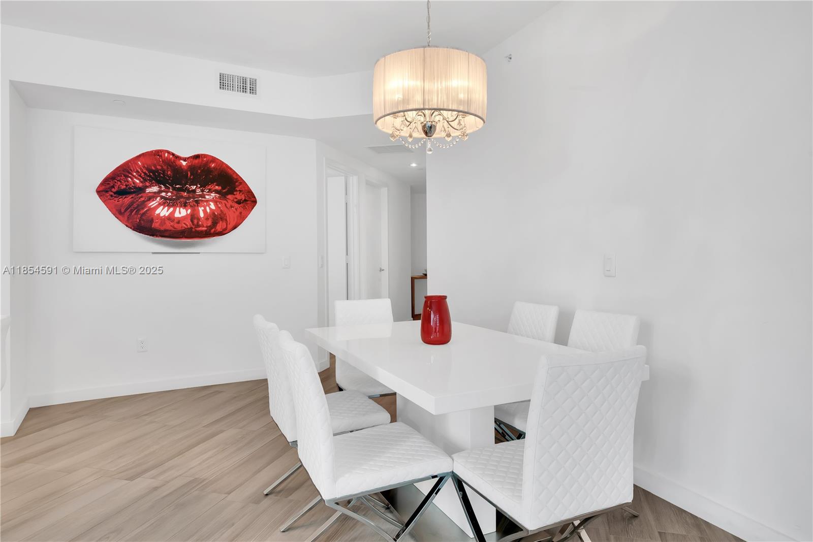 1100 MILLECENTO RESIDENCE - Residential Lease
