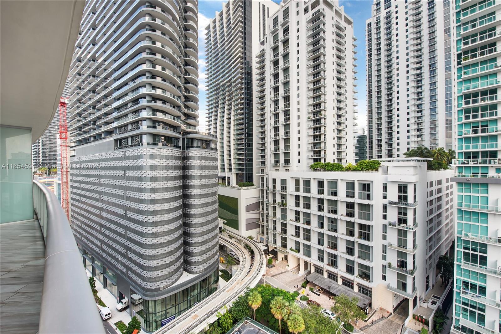 1100 MILLECENTO RESIDENCE - Residential Lease