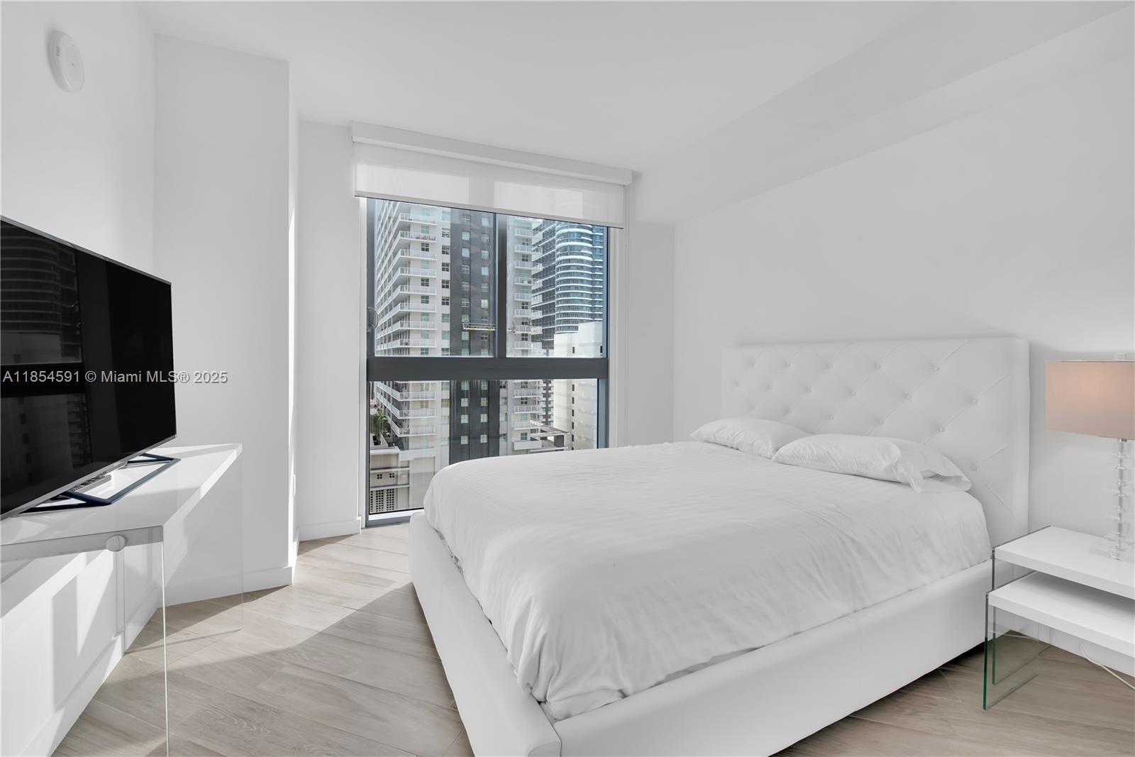 1100 MILLECENTO RESIDENCE - Residential Lease