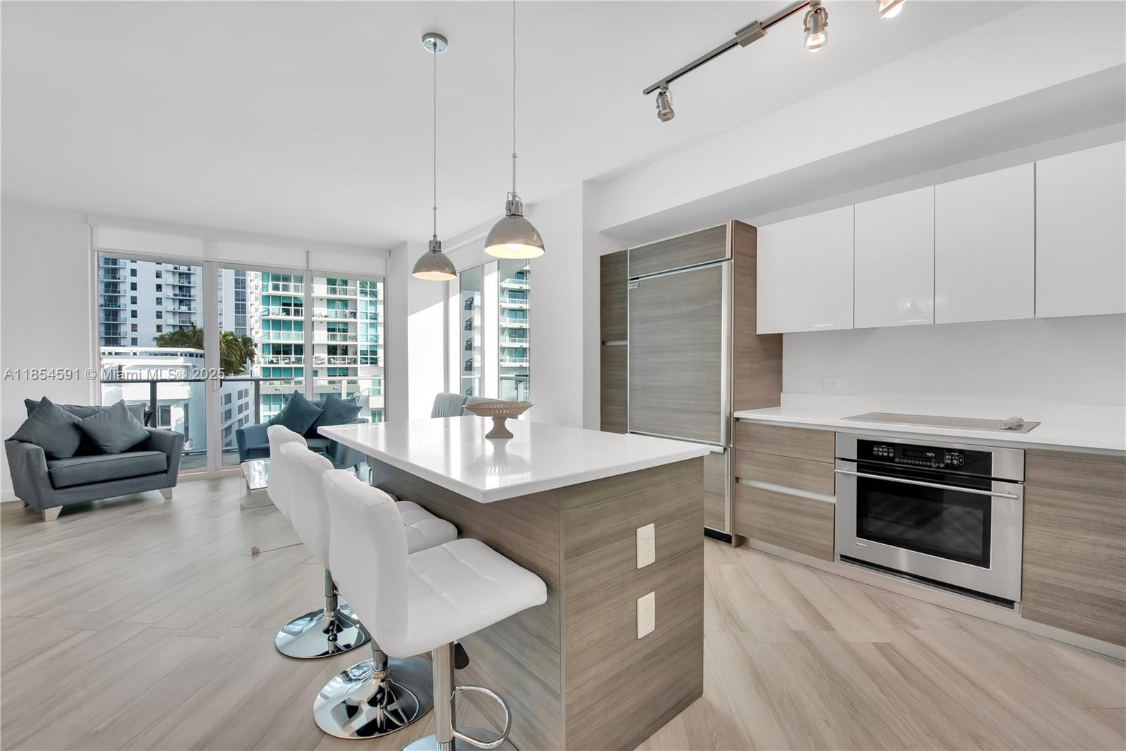 1100 MILLECENTO RESIDENCE - Residential Lease