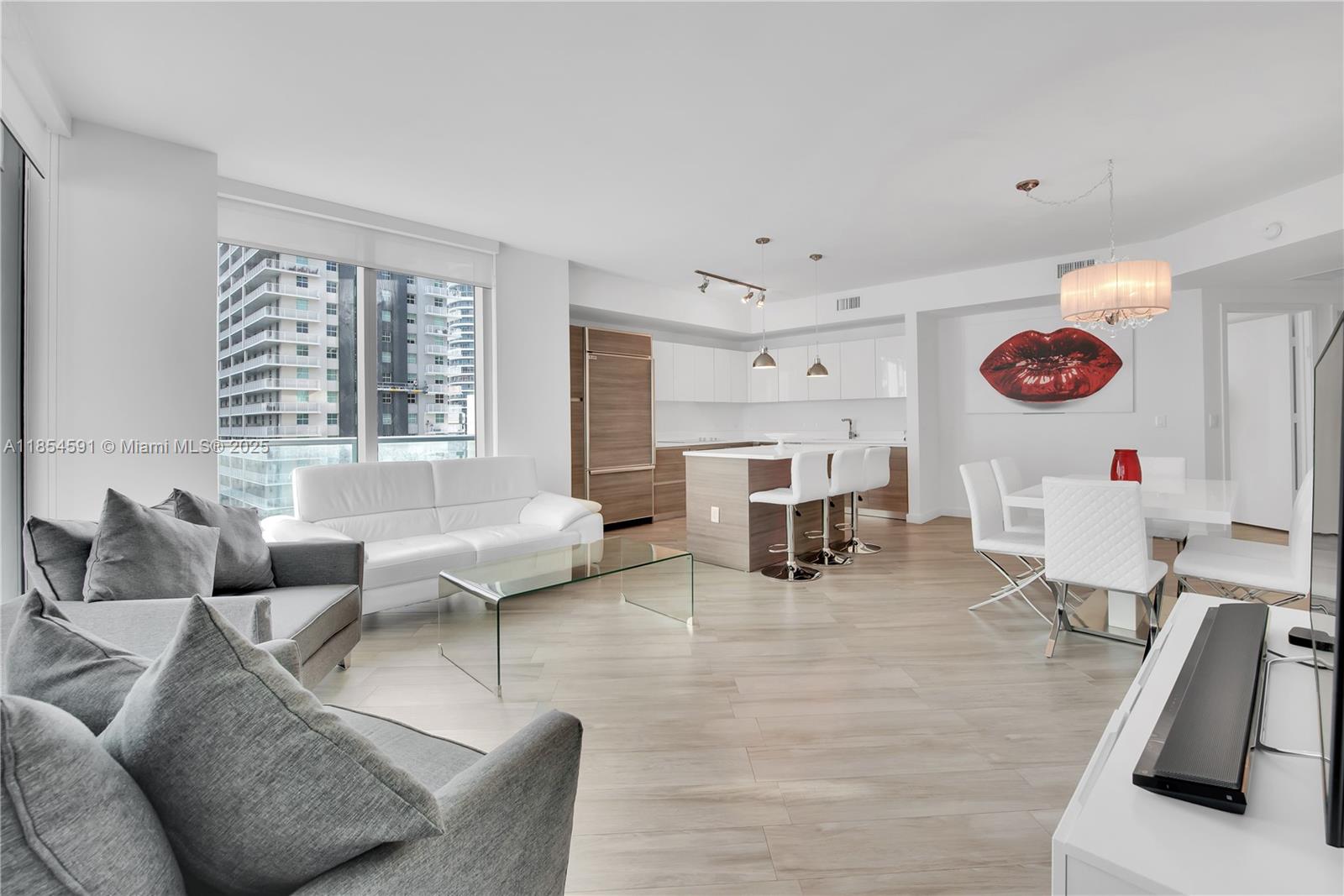 1100 MILLECENTO RESIDENCE - Residential Lease