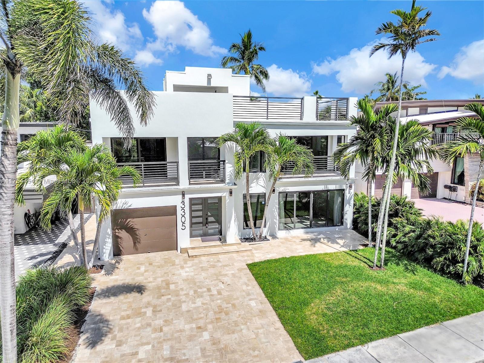 LAS OLAS BY THE SEA EXT - Residential