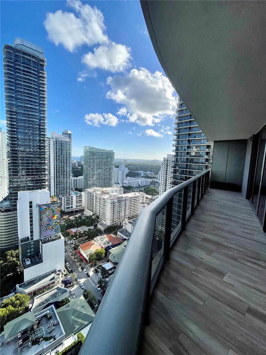 801 SMA RESIDENCES CONDO - Residential Lease