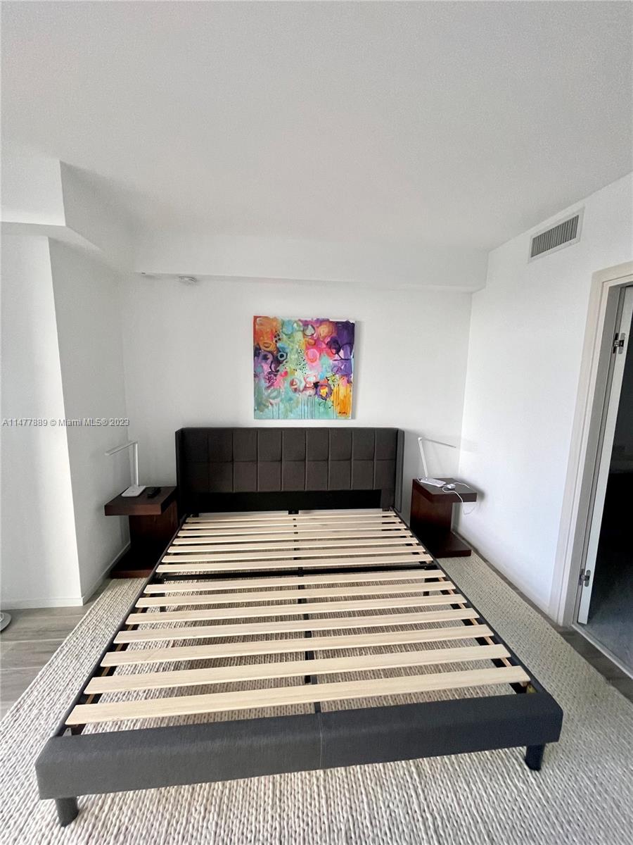 801 SMA RESIDENCES CONDO - Residential Lease