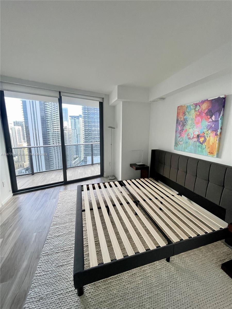 801 SMA RESIDENCES CONDO - Residential Lease