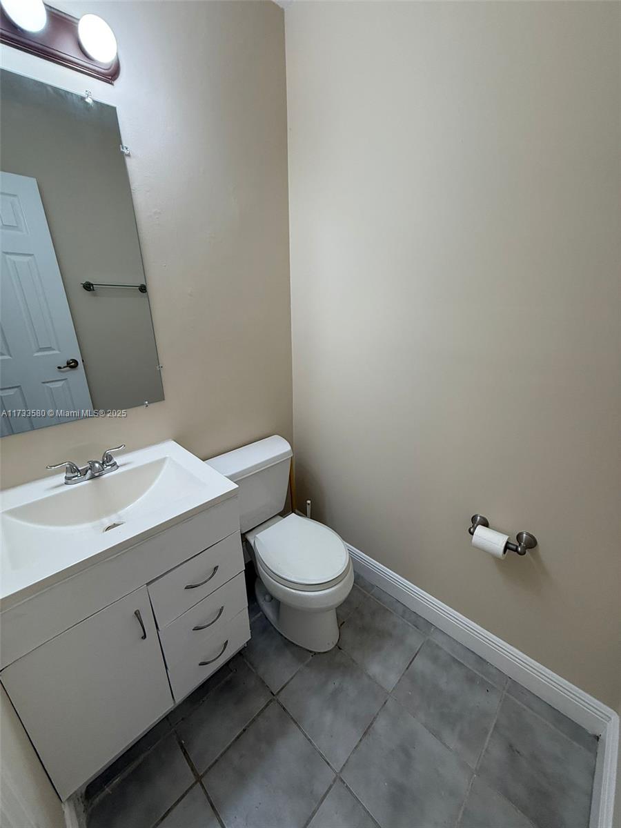 Hollywood Gardens 1 Condo - Residential Lease