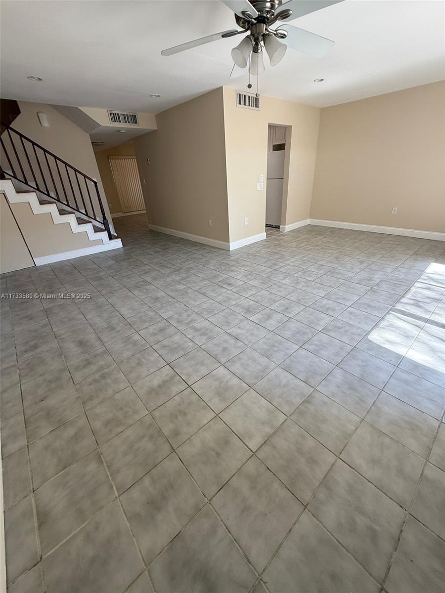 Hollywood Gardens 1 Condo - Residential Lease
