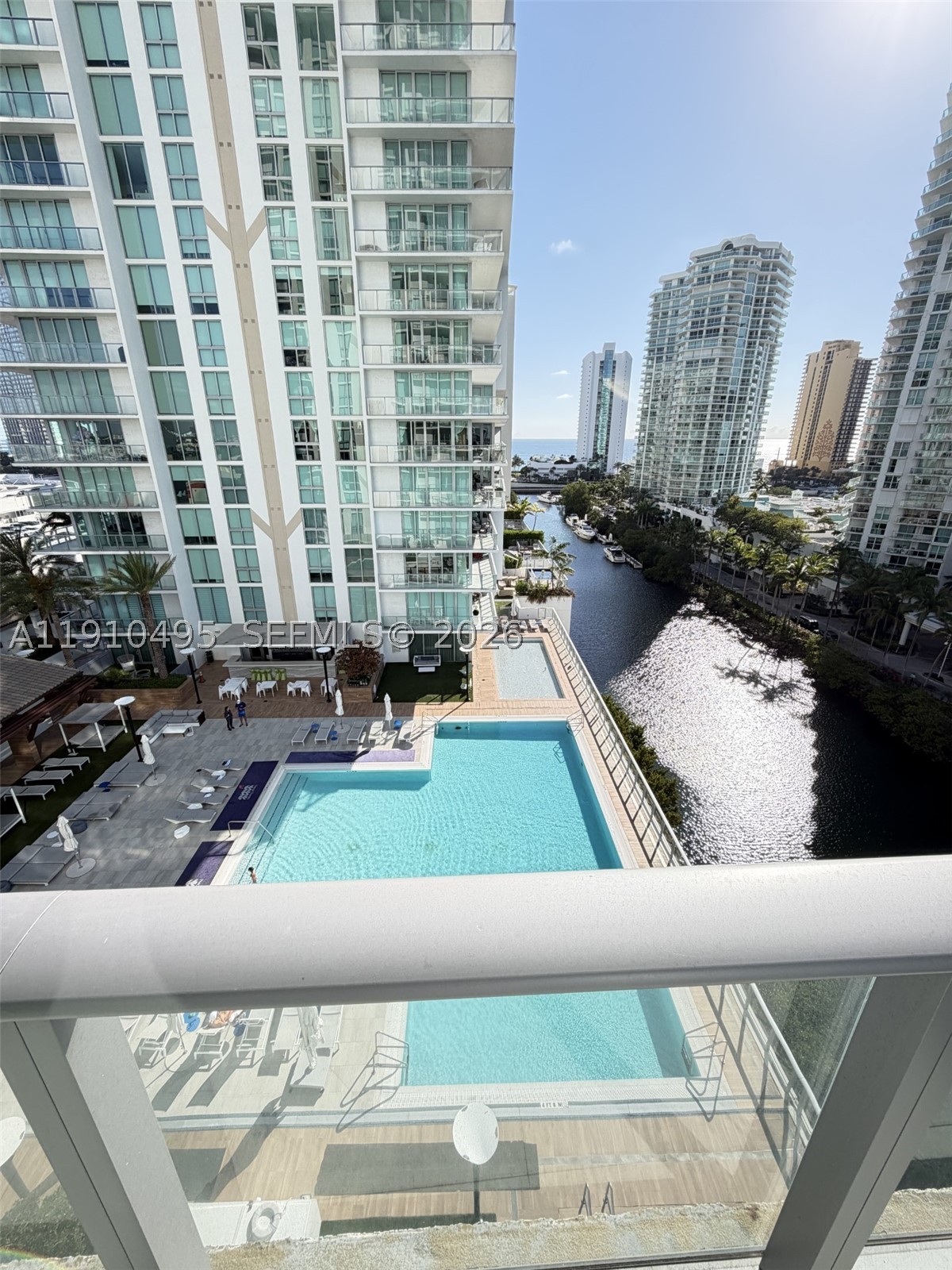 PARQUE TOWERS CONDO - Residential