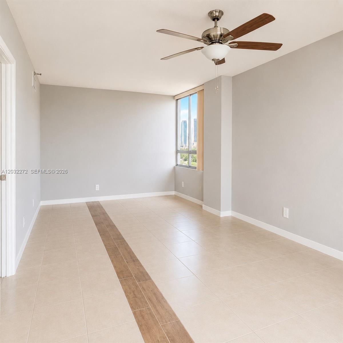 WINSTON TOWERS 700 CONDO - Residential
