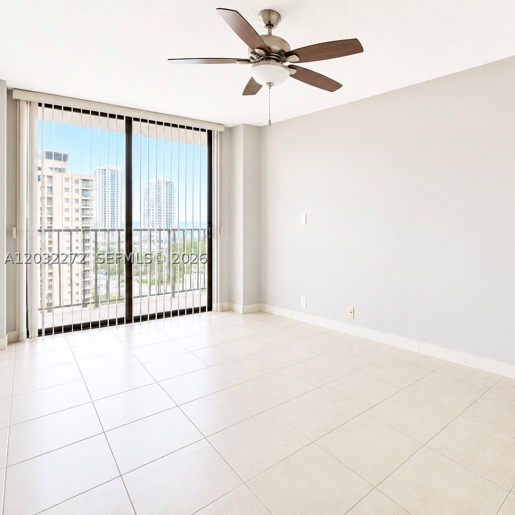 WINSTON TOWERS 700 CONDO - Residential