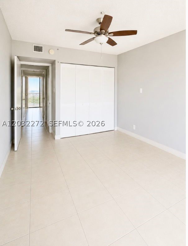 WINSTON TOWERS 700 CONDO - Residential