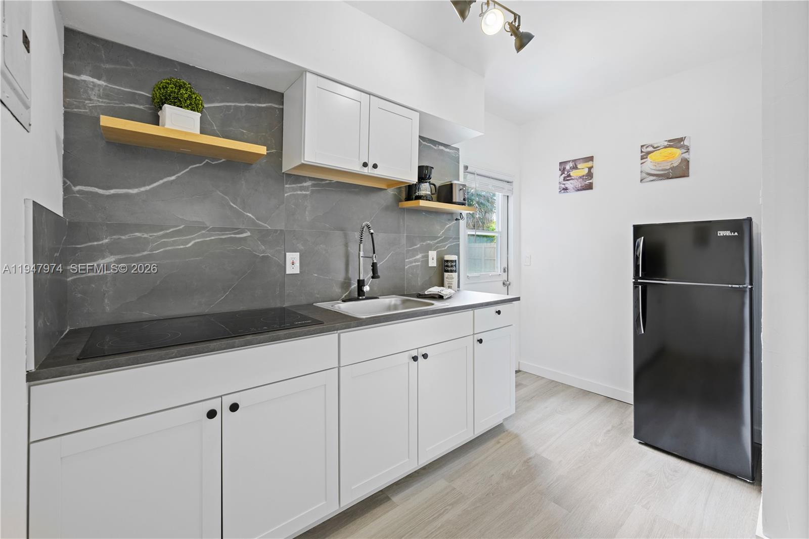 VERENA PARK - Residential Income