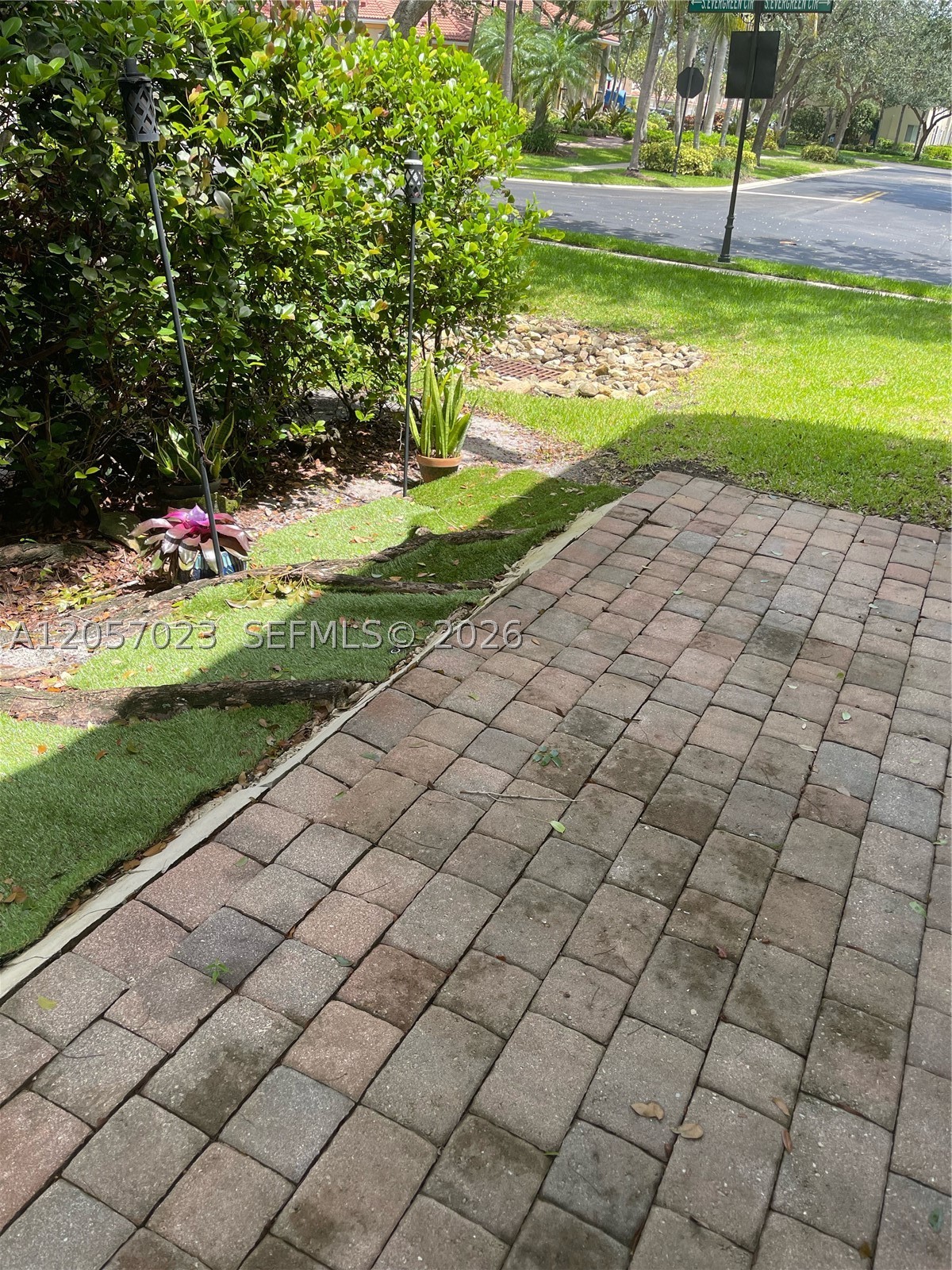 QUANTUM PARK TOWNHOMES - Residential Lease