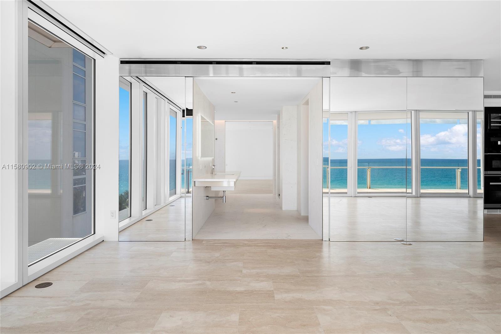 SURF CLUB CONDO - Residential