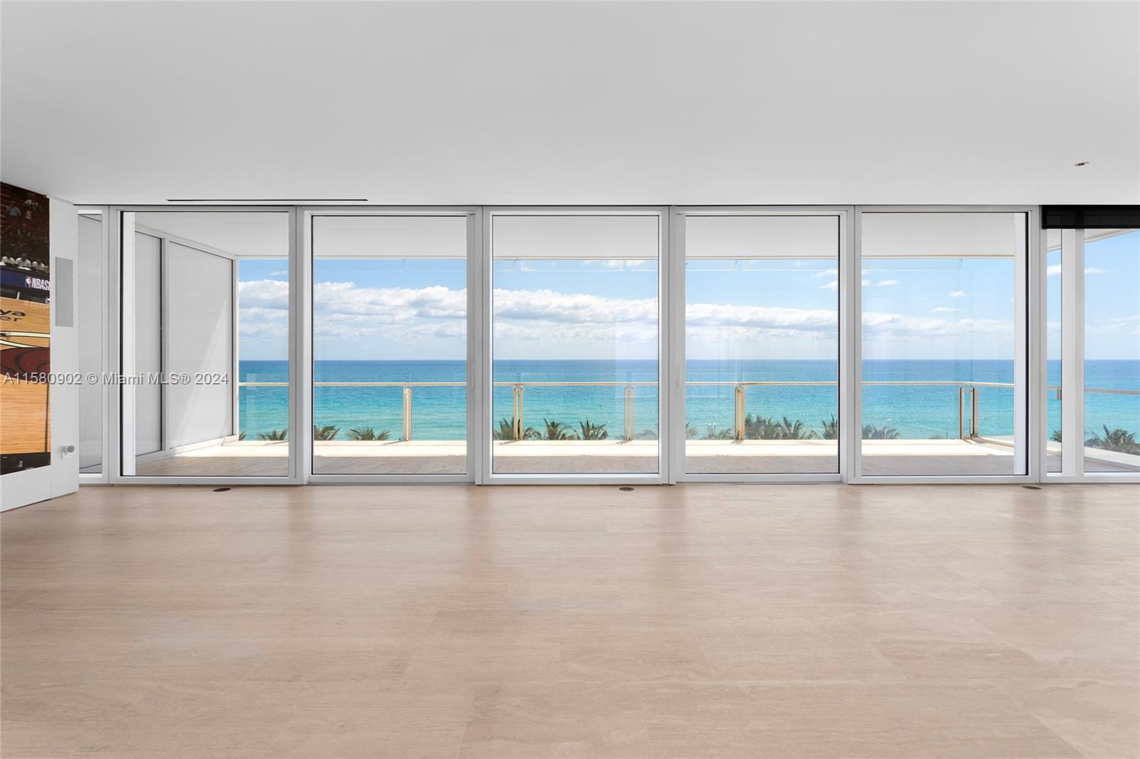SURF CLUB CONDO - Residential