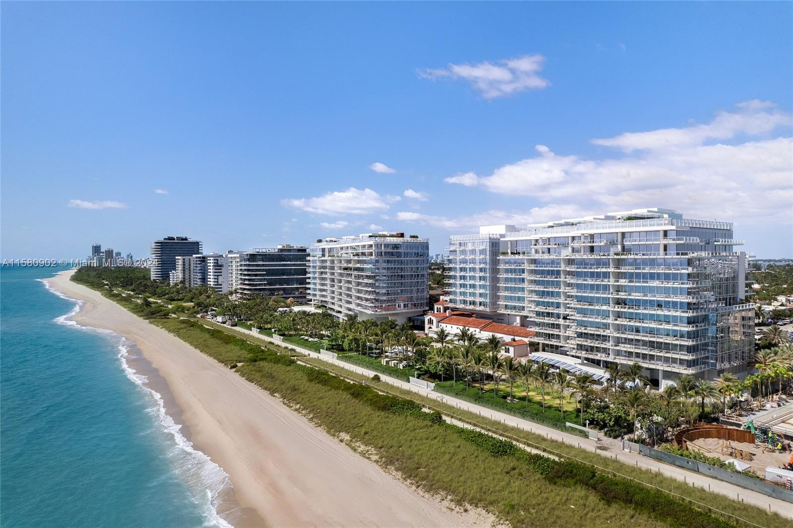 SURF CLUB CONDO - Residential