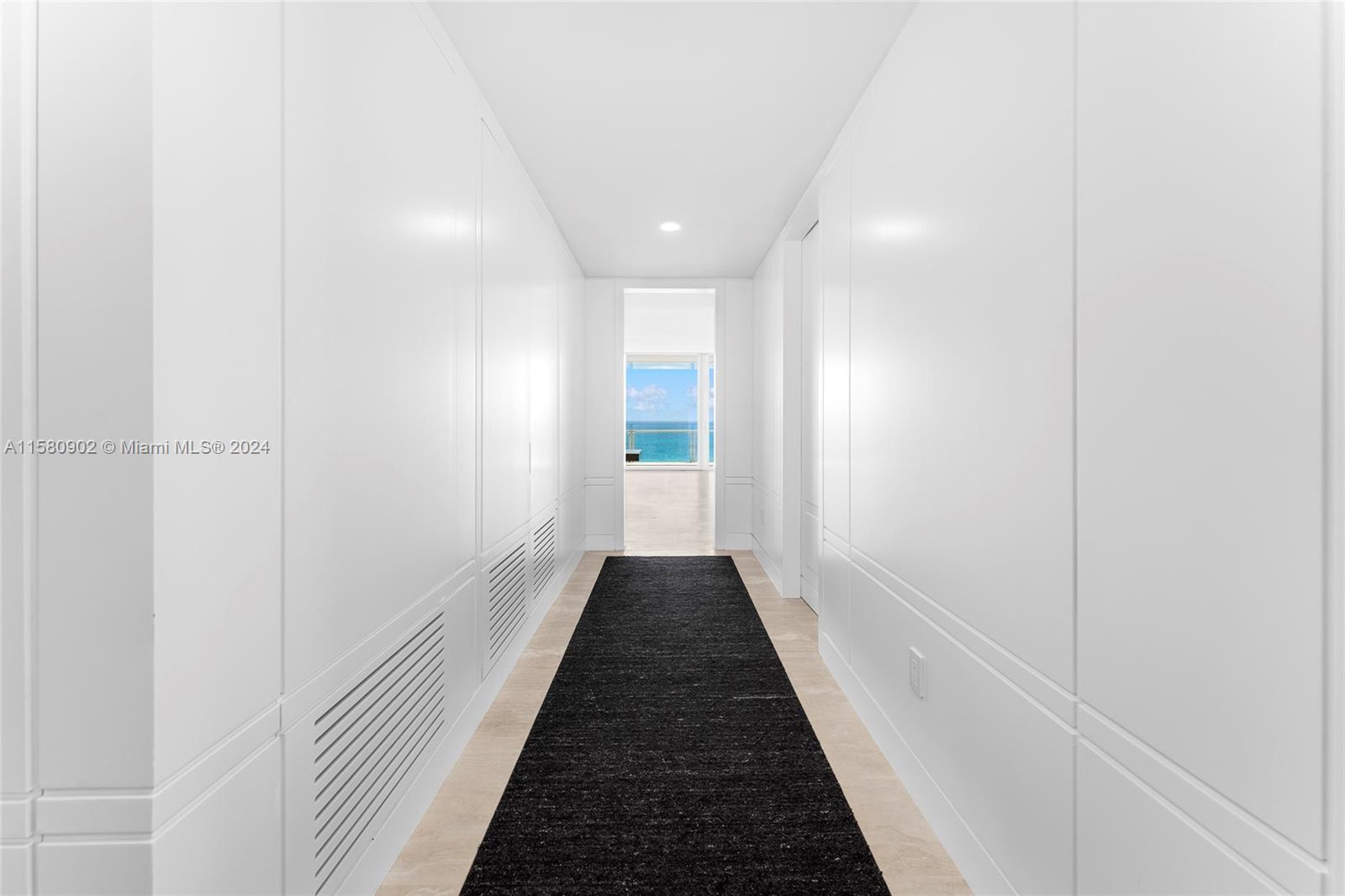 SURF CLUB CONDO - Residential